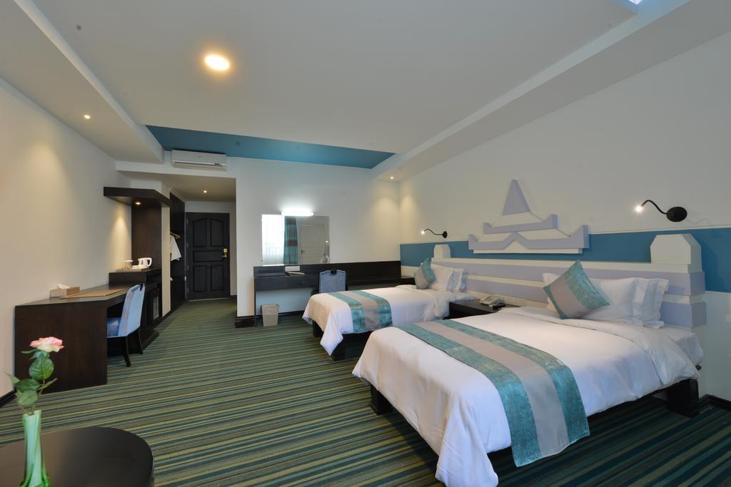Hotel Marvel Mandalaj Kültér fotó