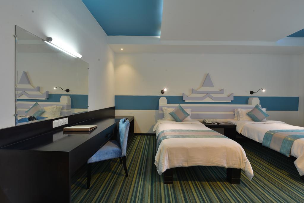 Hotel Marvel Mandalaj Kültér fotó