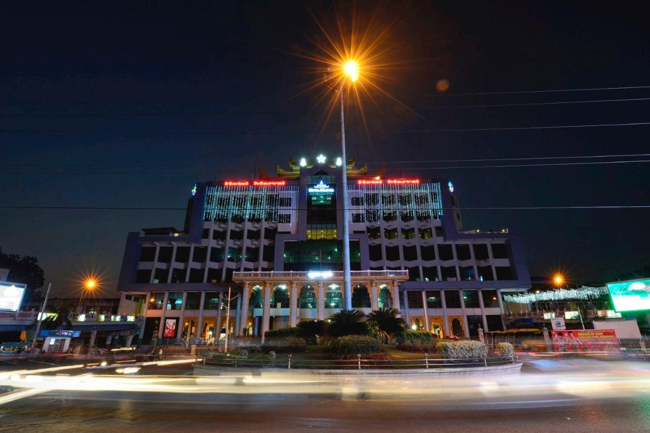 Hotel Marvel Mandalaj Kültér fotó
